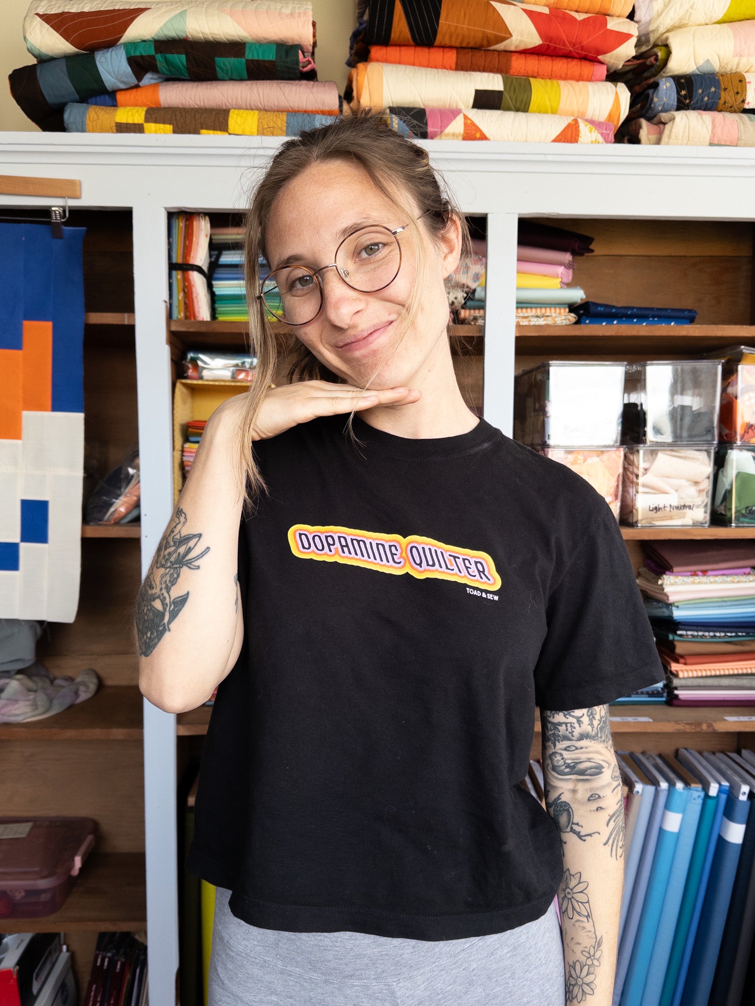 Dopamine Quilter | Comfort Colors Boxy Tee (Womens)