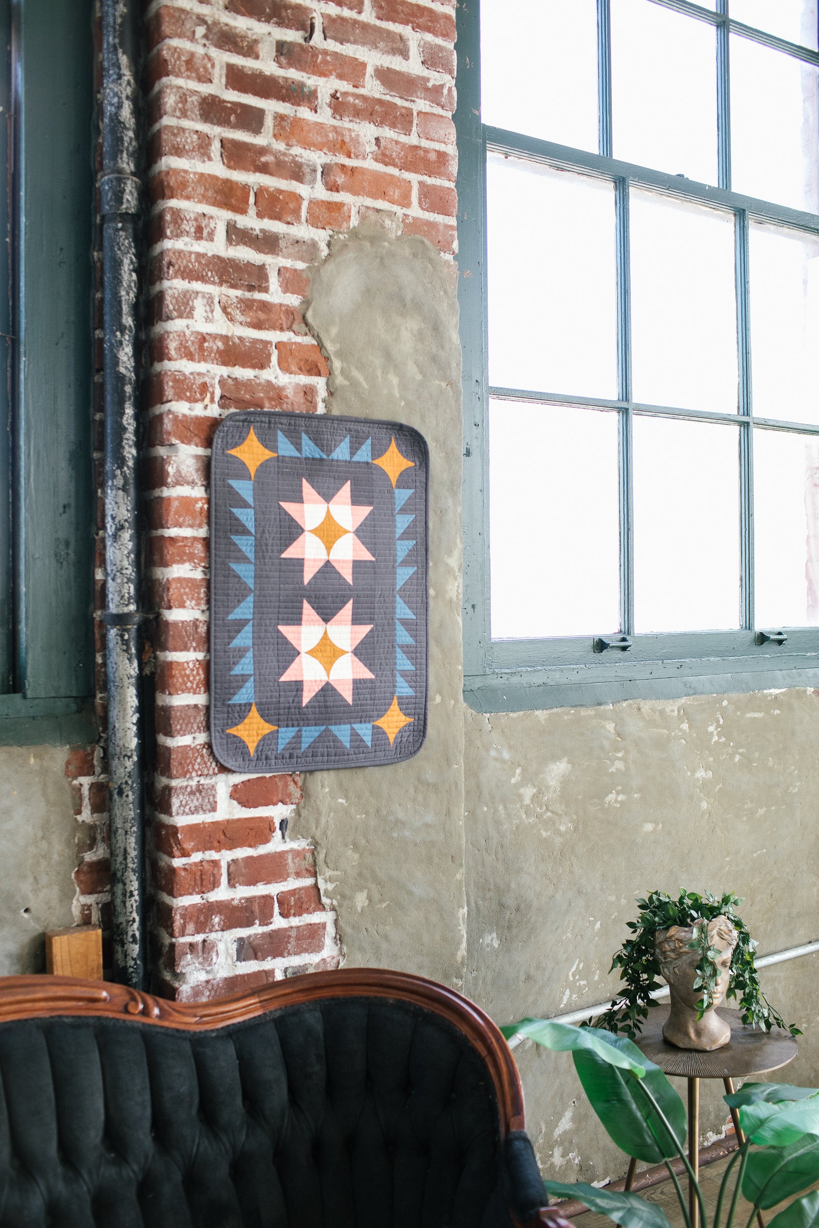 Woodrose Mini Quilt Pattern (Download)